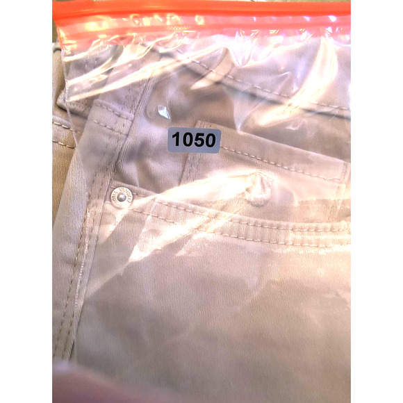 Gloria Vanderbilt Amanda Slim Leg Classic Rise Tan Jeans size 10S - Picture 15 of 16